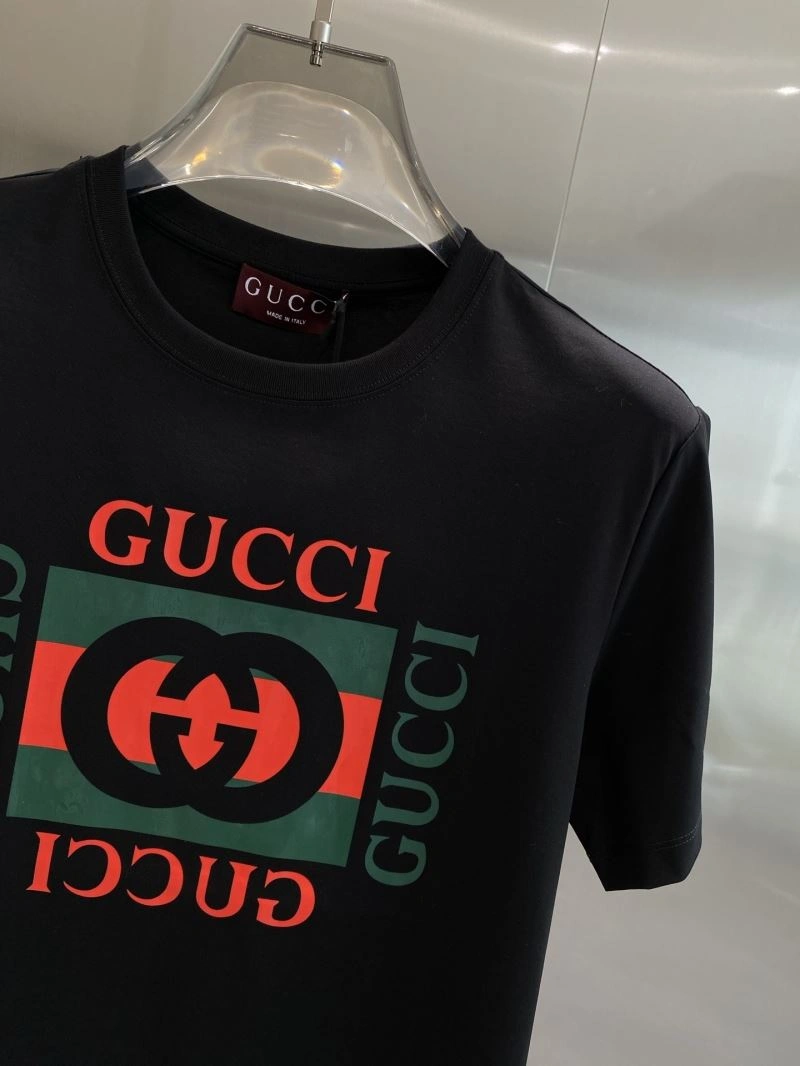 Gucci T-Shirts Neat 126952