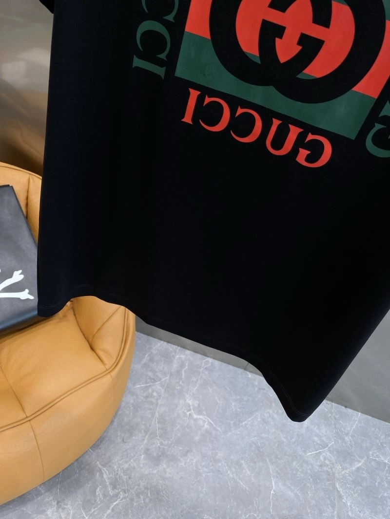 Gucci T-Shirts Neat 126952