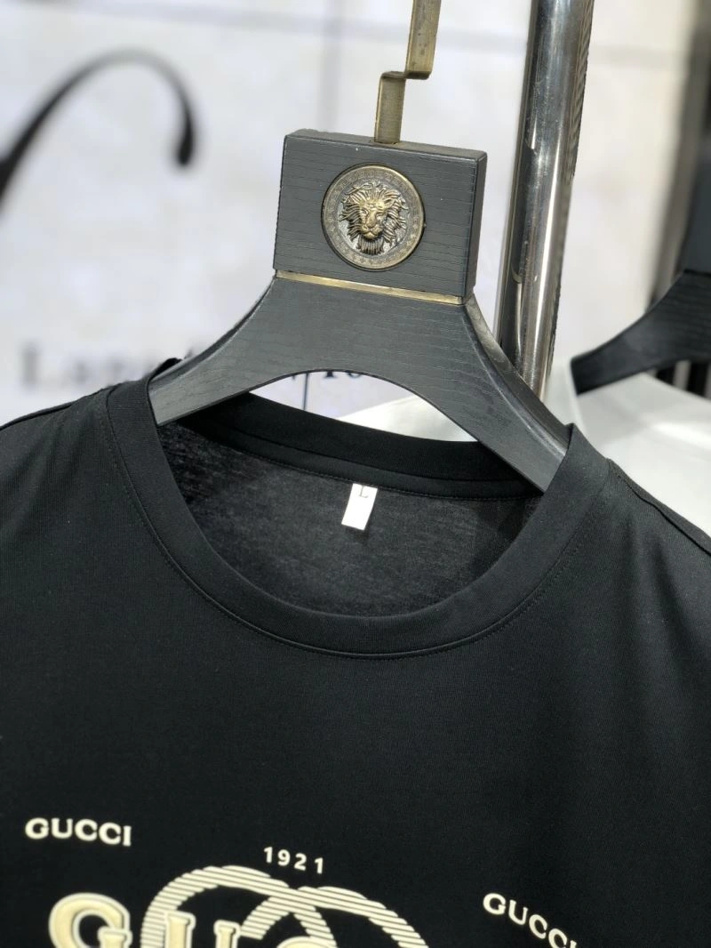 Upgraded Gucci T-Shirts 126953