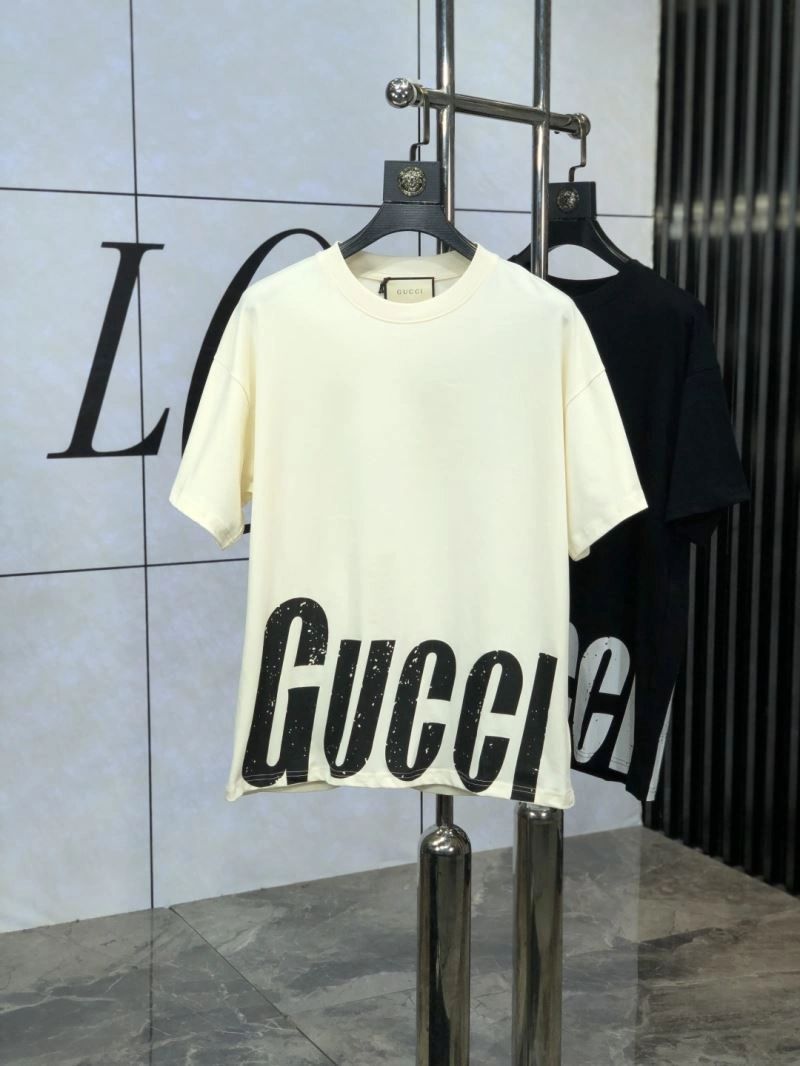 Gucci T-Shirts Breathable 126945