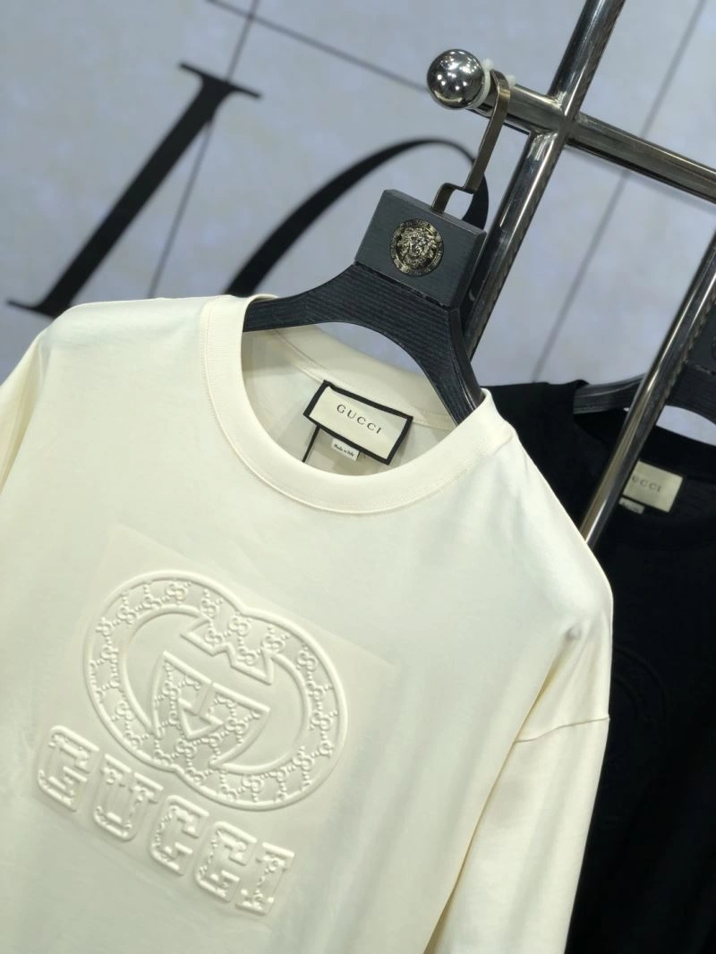 Sophisticated Gucci T-Shirts 126942