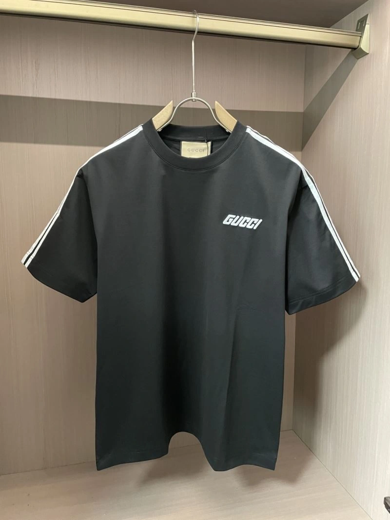 Gucci T-Shirts Sporty 126939