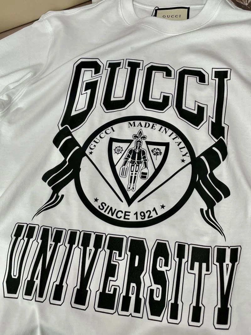 Classic Gucci T-Shirts 126926