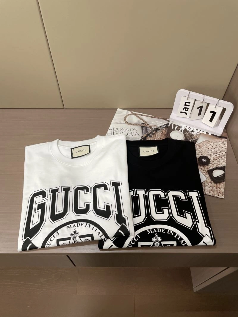 Classic Gucci T-Shirts 126926