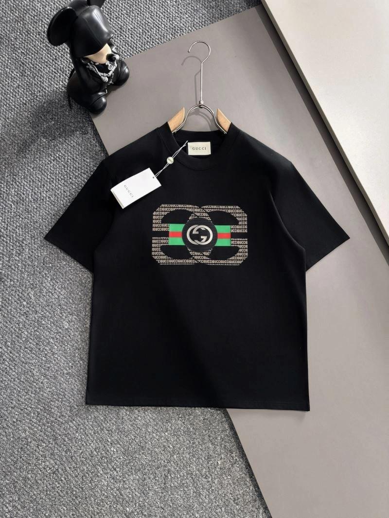 Modern Gucci T-Shirts 126902