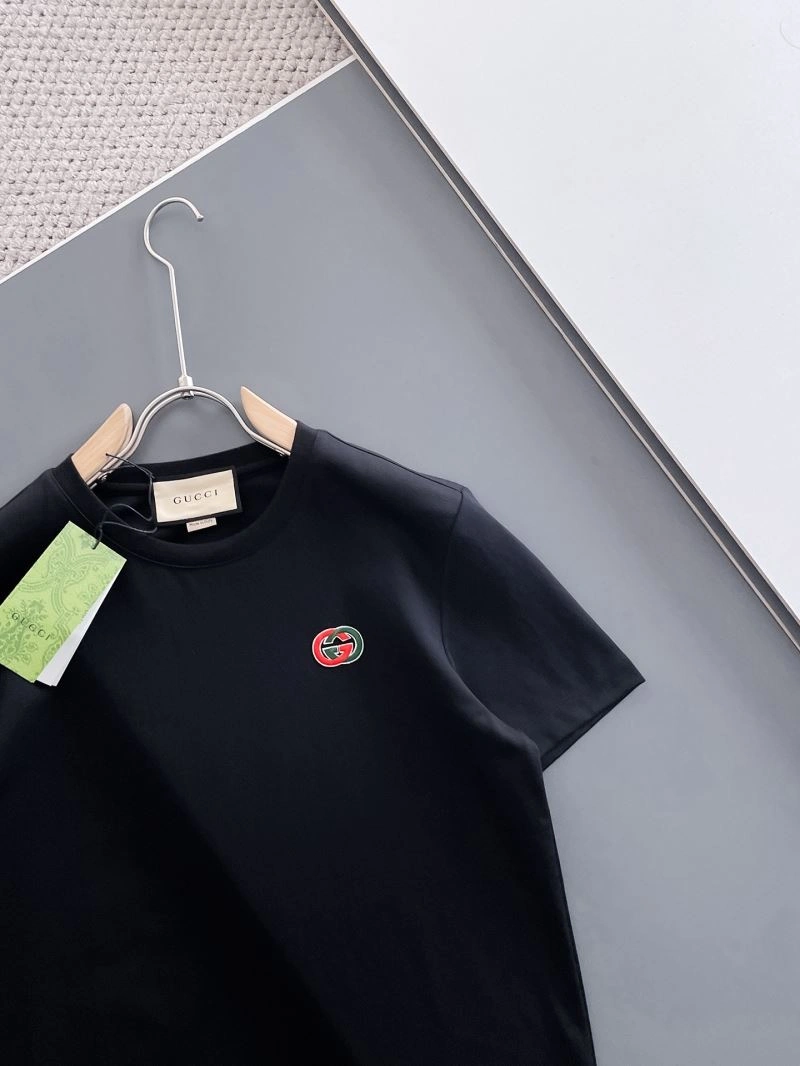 Gucci T-Shirts Bold 126875