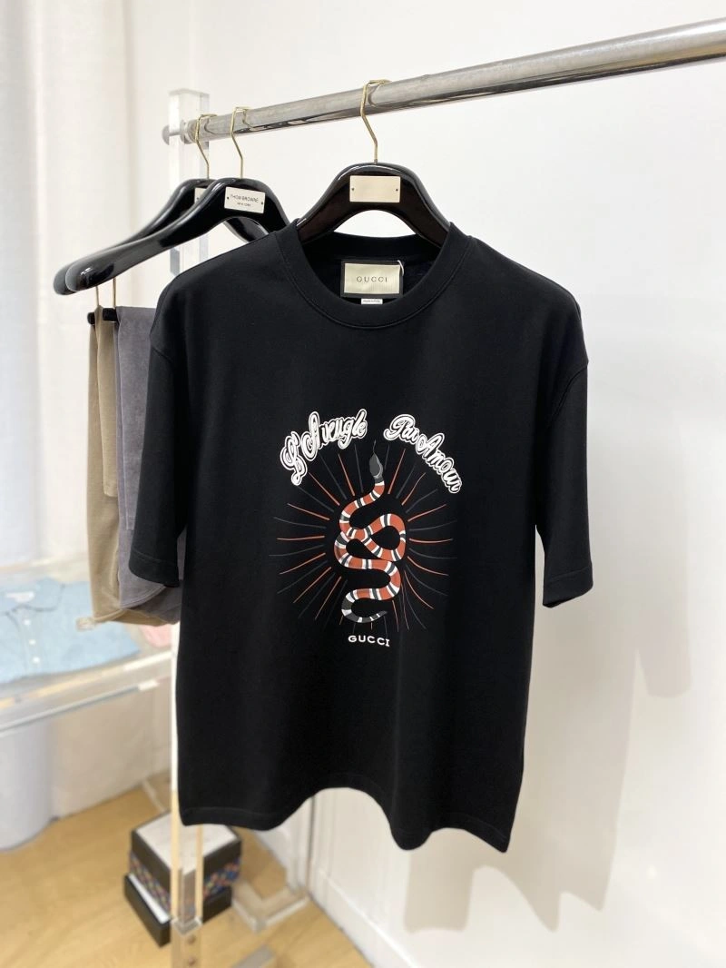 WaterResistant Gucci T-Shirts 126892