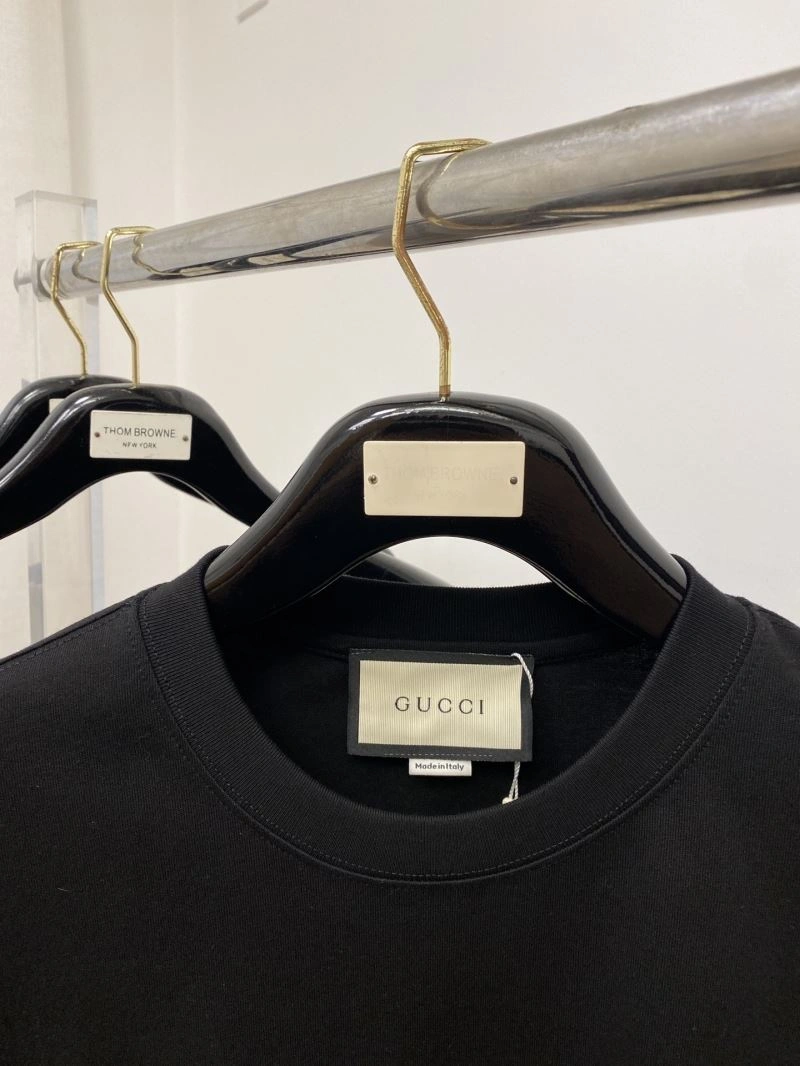 WaterResistant Gucci T-Shirts 126892