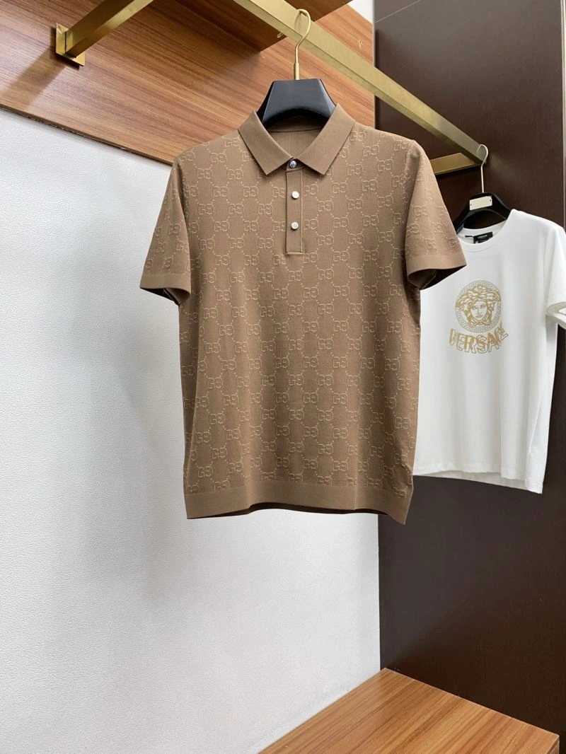 Bold Gucci T-Shirts 126901