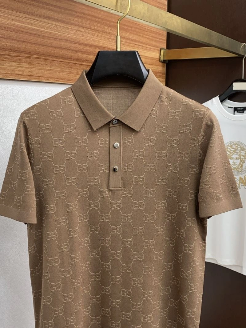 Bold Gucci T-Shirts 126901