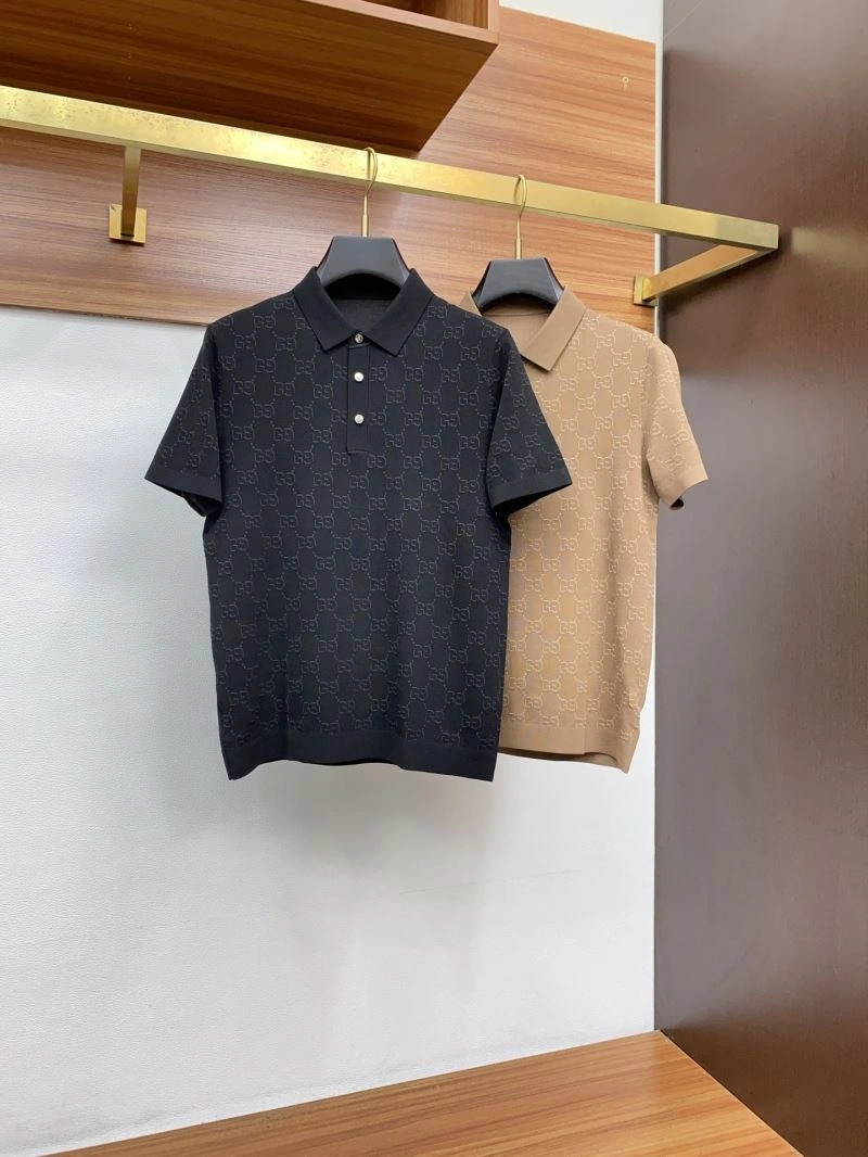 Bold Gucci T-Shirts 126901