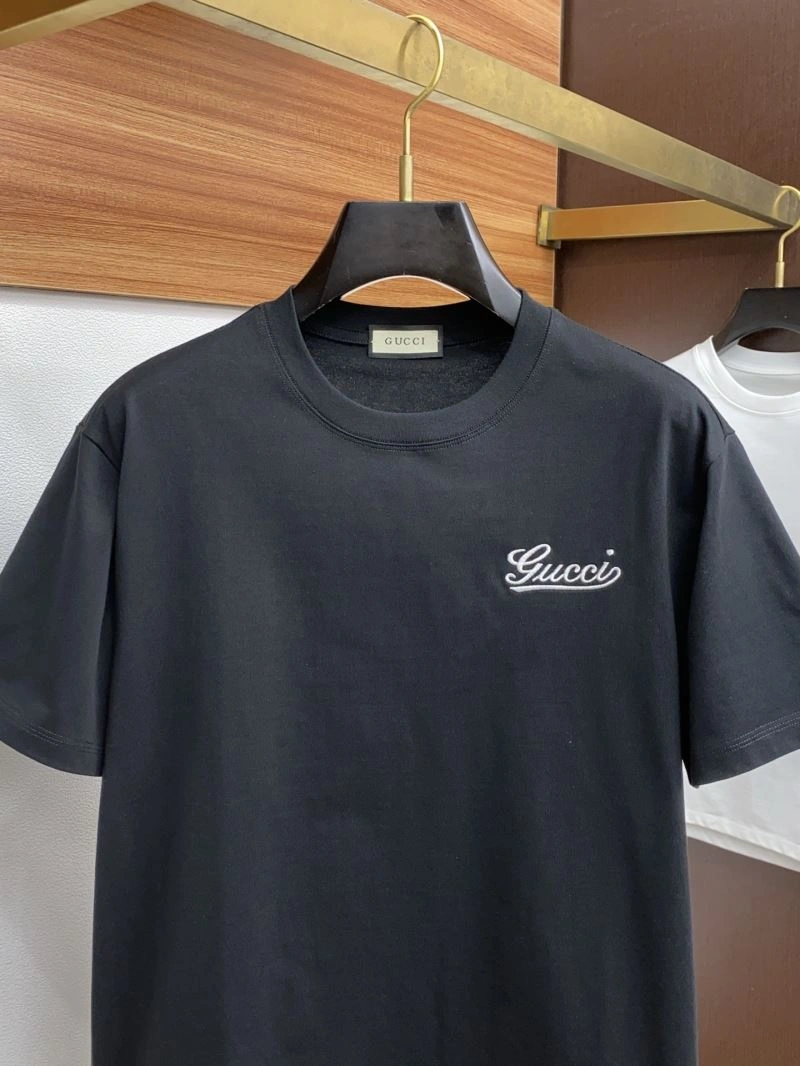 Modern Gucci T-Shirts 126887