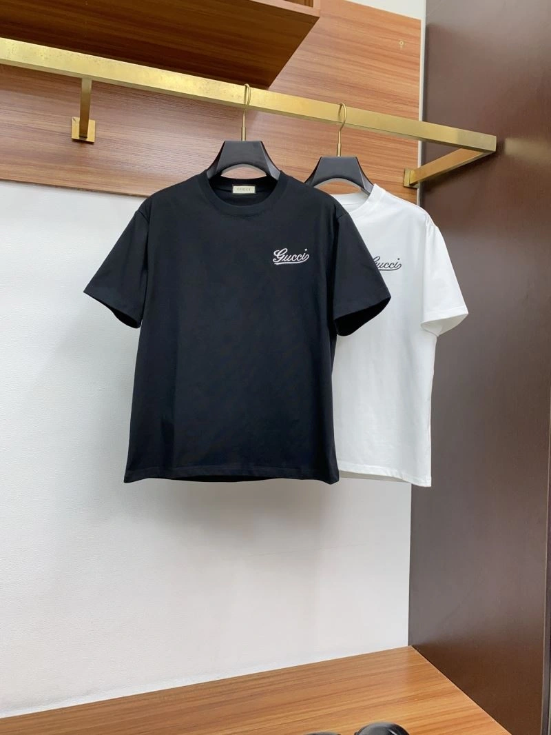 Modern Gucci T-Shirts 126887