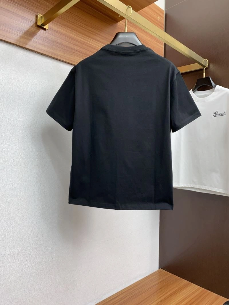 Modern Gucci T-Shirts 126887