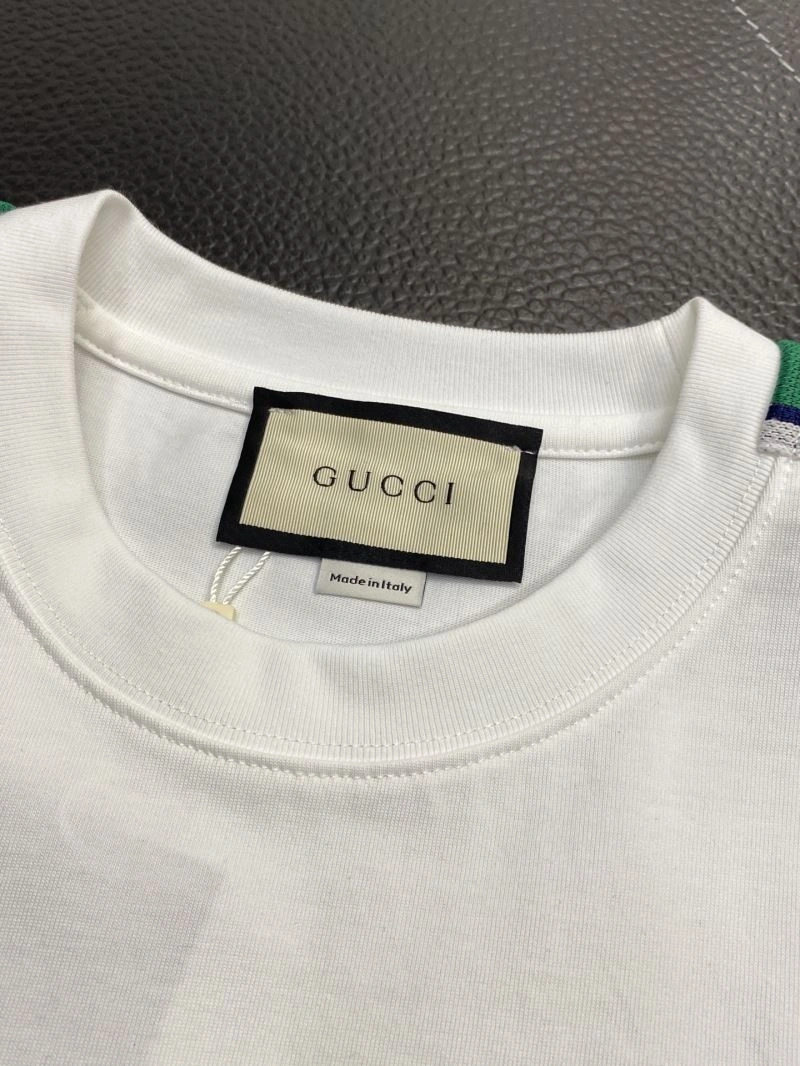 Neat Gucci T-Shirts 126897