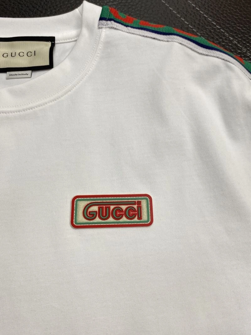Neat Gucci T-Shirts 126897