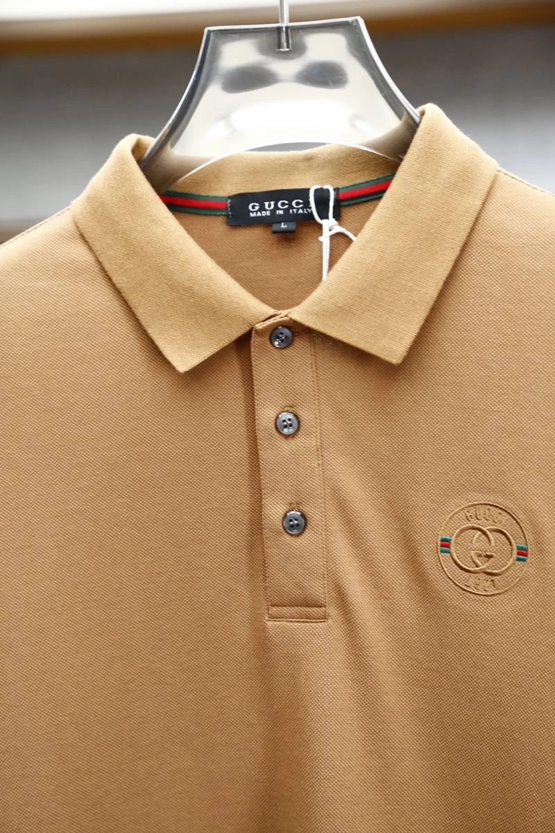 Bold Gucci T-Shirts 126872