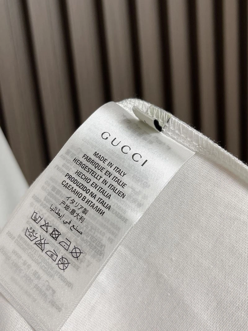 Gucci T-Shirts Lightweight 126879