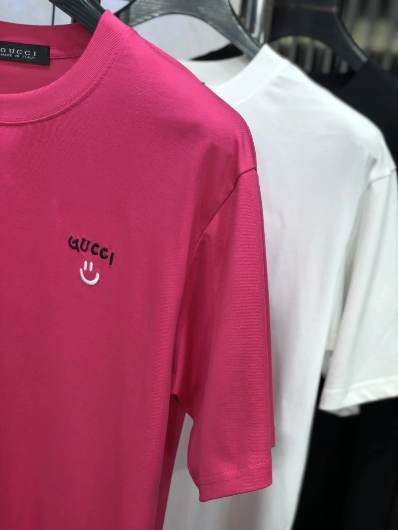 Gucci T-Shirts Minimalist 126778