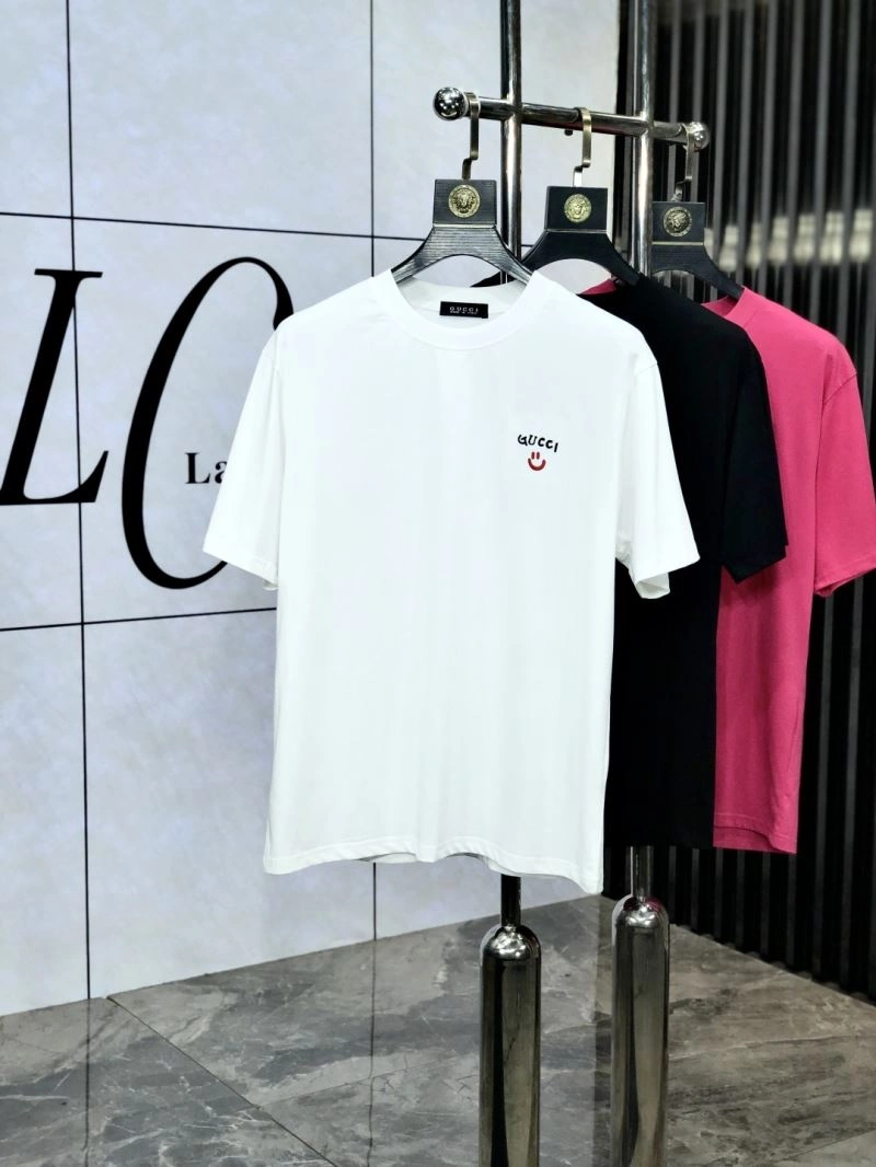 Stretchable Gucci T-Shirts 126720
