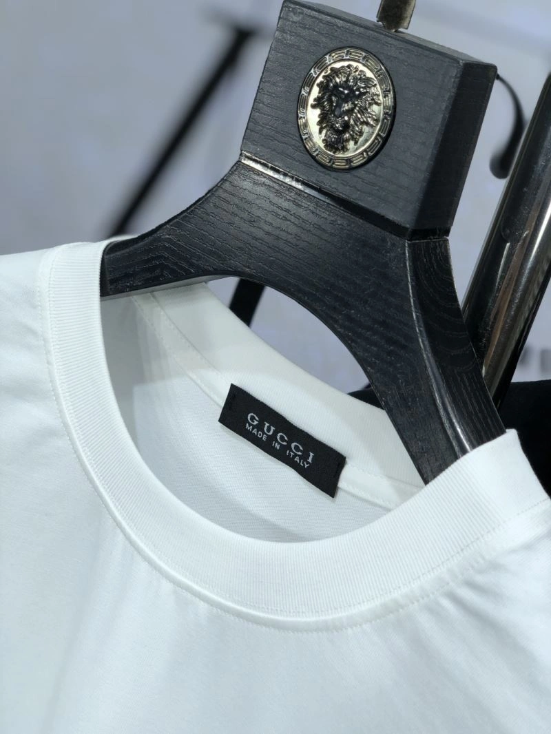 Gucci T-Shirts Neat 126705