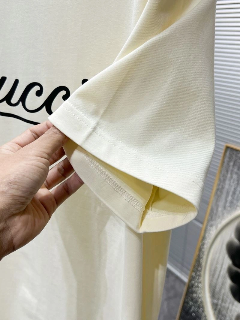 Gucci T-Shirts UrbanChic 126719