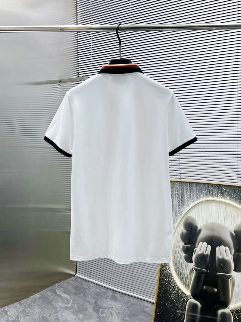 Versatile Gucci T-Shirts 126706