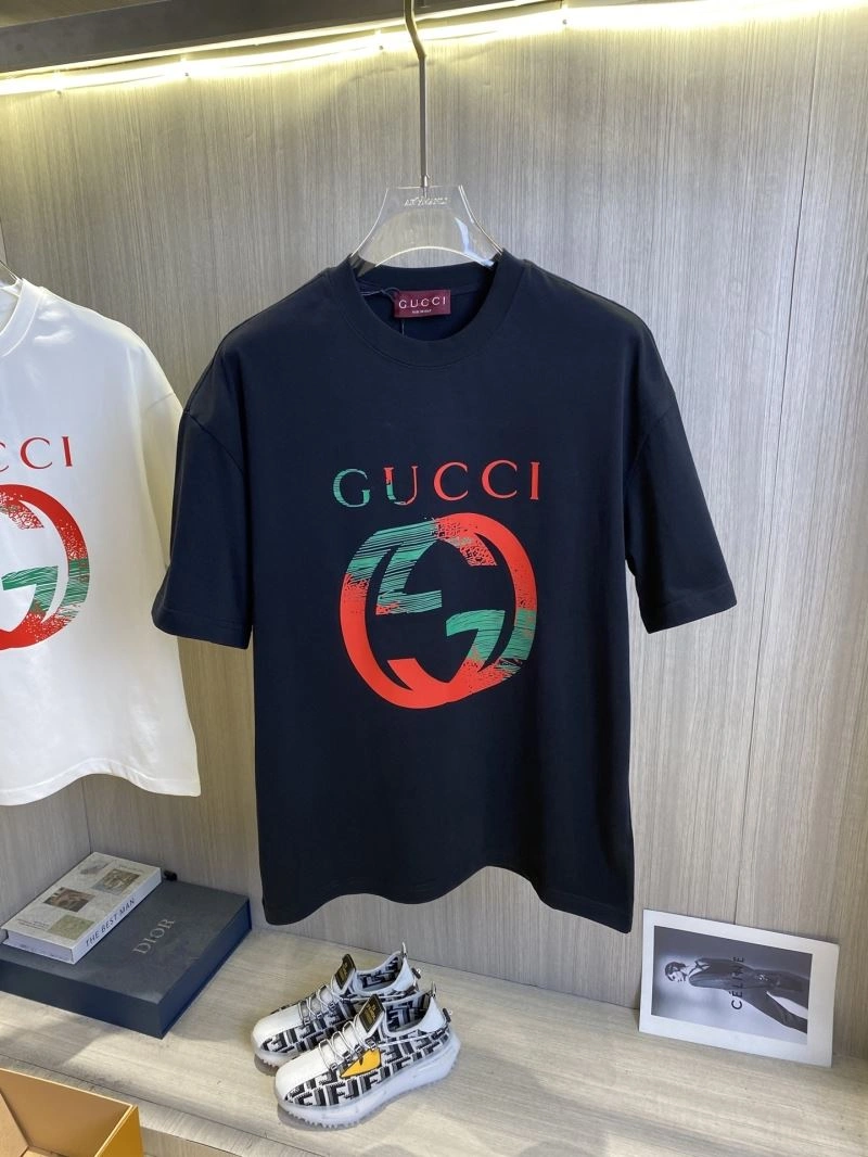 Gucci T-Shirts WeatherProof 126732