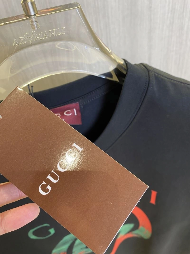 Gucci T-Shirts WeatherProof 126732
