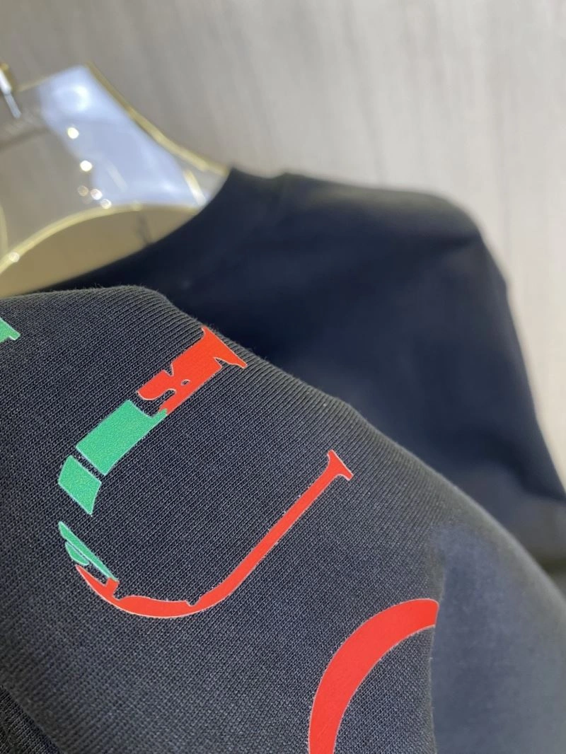 Gucci T-Shirts WeatherProof 126732