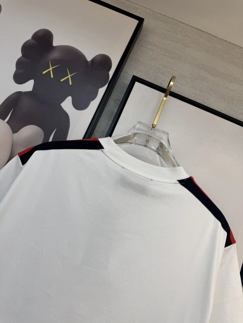 Youthful Gucci T-Shirts 126702