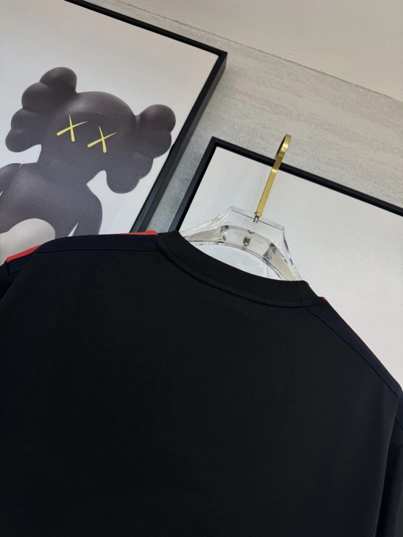 Gucci T-Shirts Modern 126725