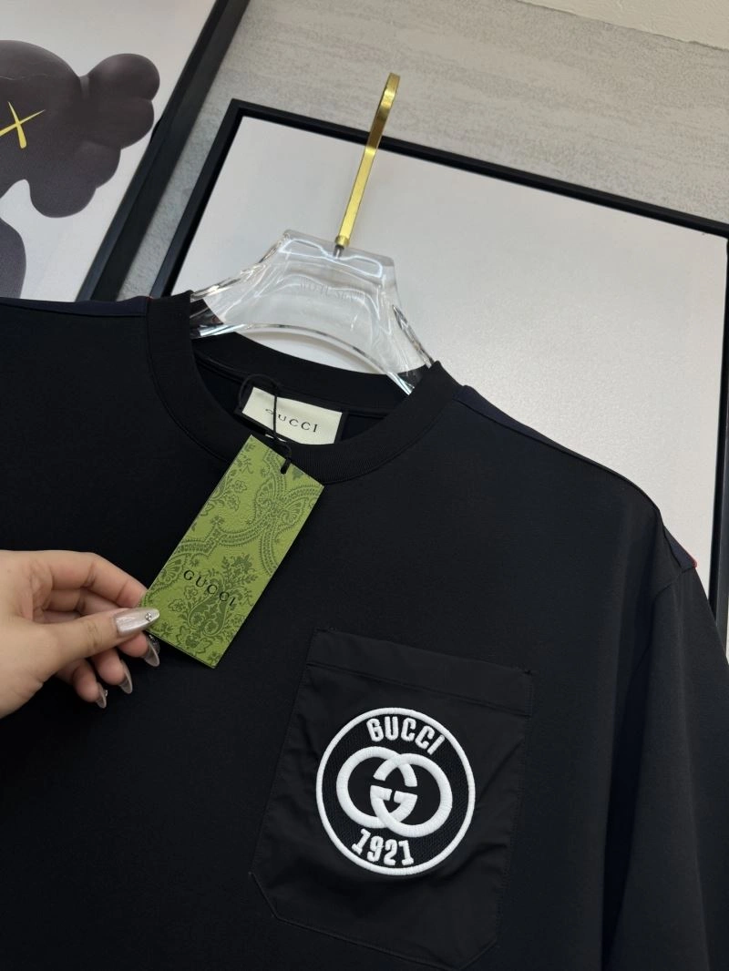Gucci T-Shirts Modern 126725