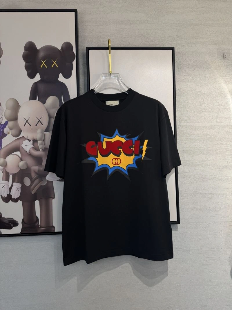 Versatile Gucci T-Shirts 126700