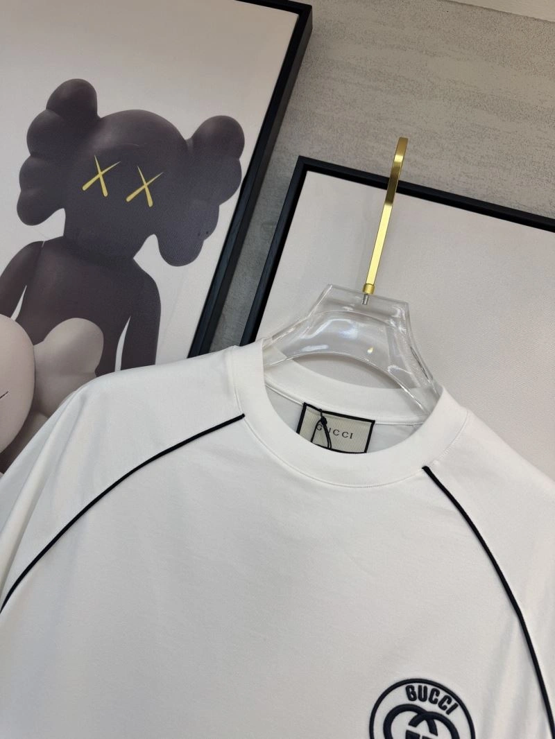 WaterResistant Gucci T-Shirts 126678