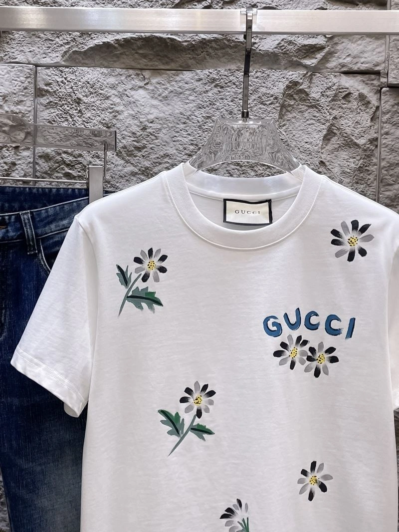 WaterResistant Gucci T-Shirts 126669