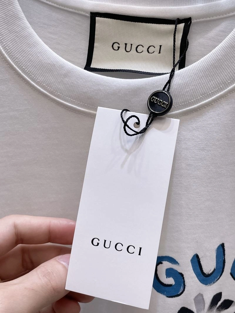 WaterResistant Gucci T-Shirts 126669
