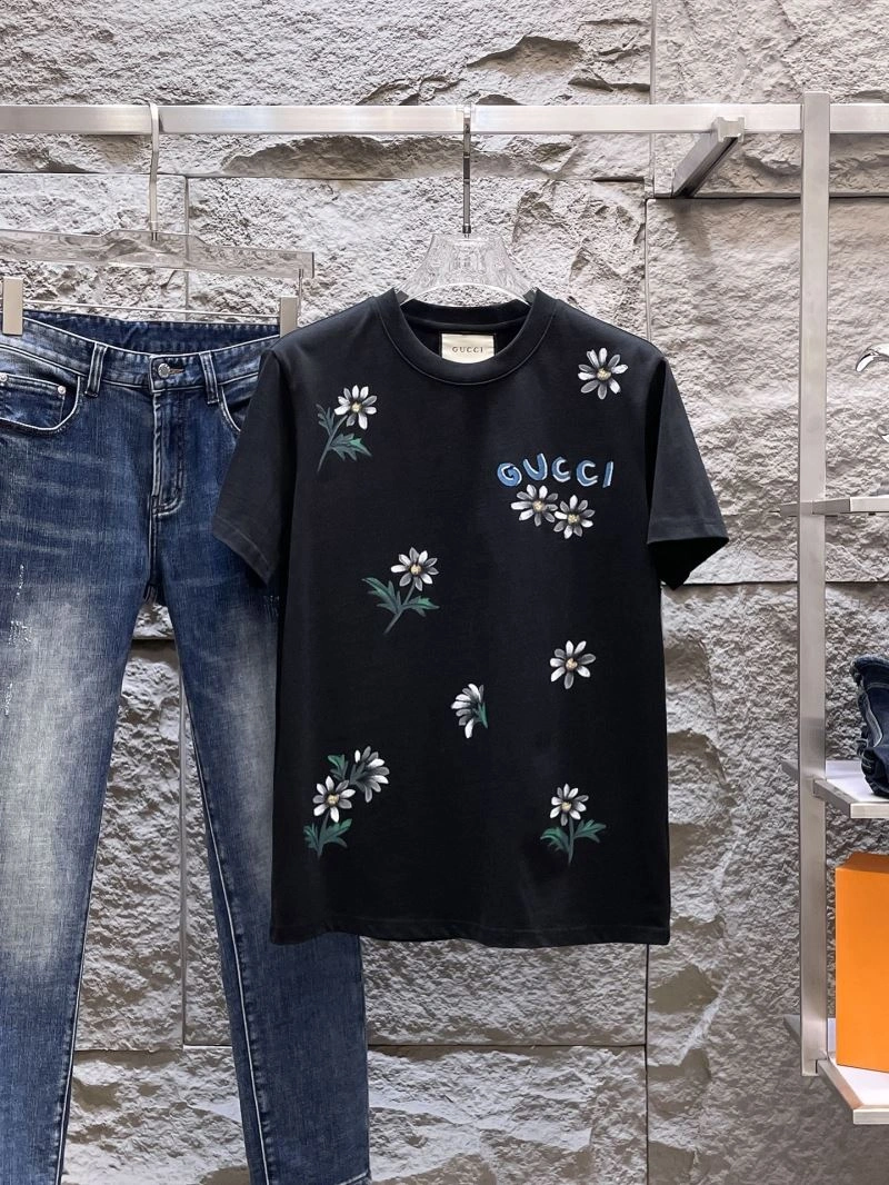 Gucci T-Shirts Sporty 126673