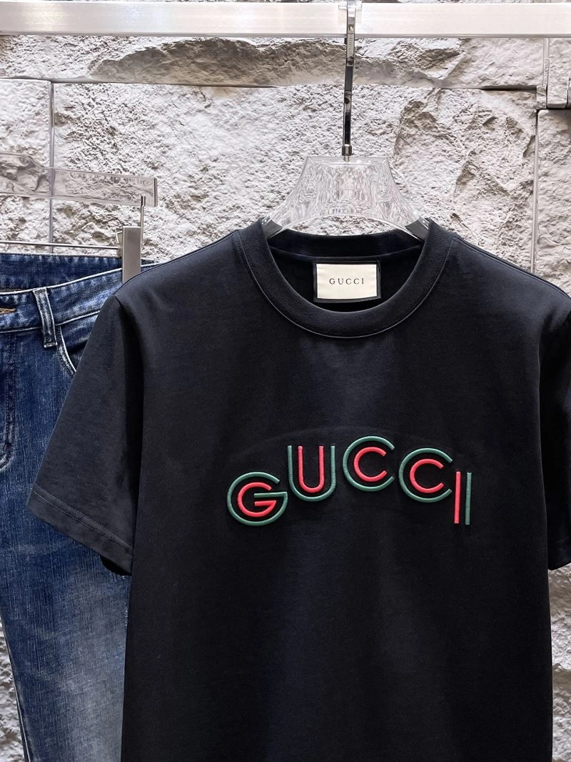 Gucci T-Shirts Snug 126668