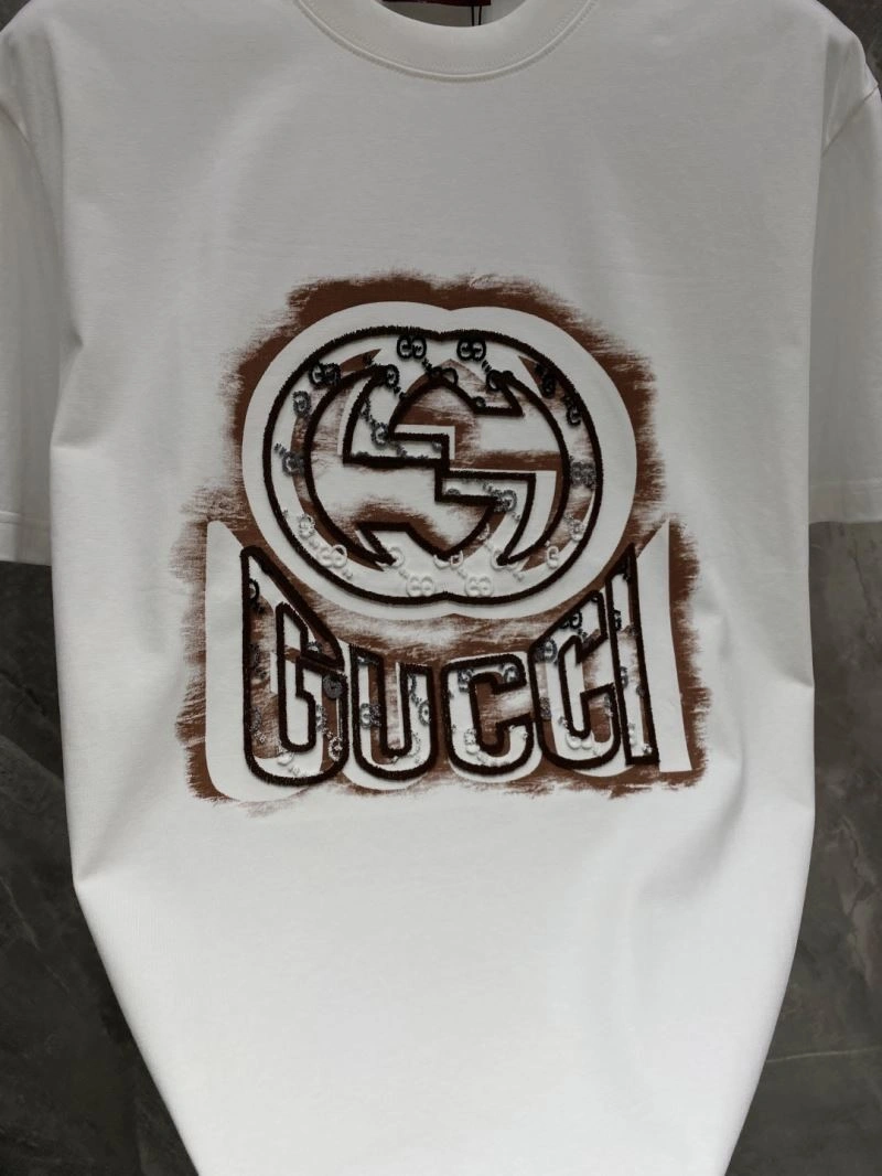 Gucci T-Shirts Snug 126676