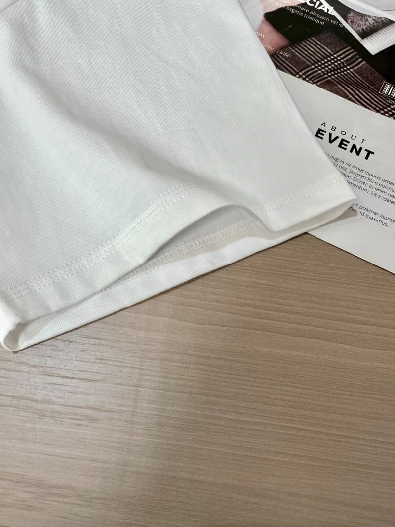 Gucci T-Shirts Versatile 126685