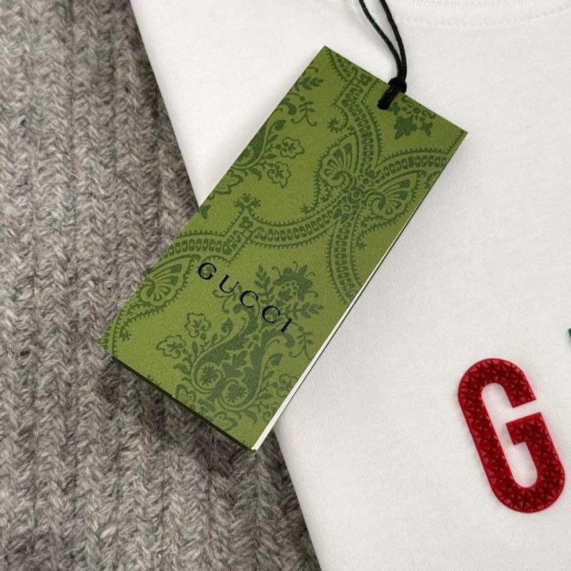 Soft Gucci T-Shirts 126672