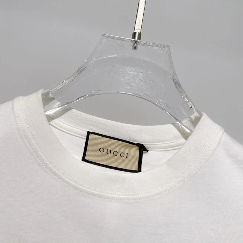 Soft Gucci T-Shirts 126672