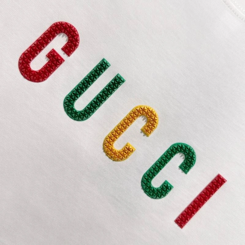 Soft Gucci T-Shirts 126672