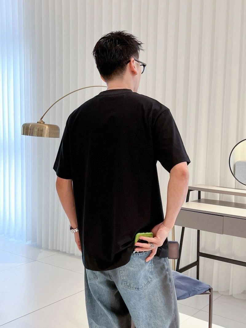 Sleek Gucci T-Shirts 126679
