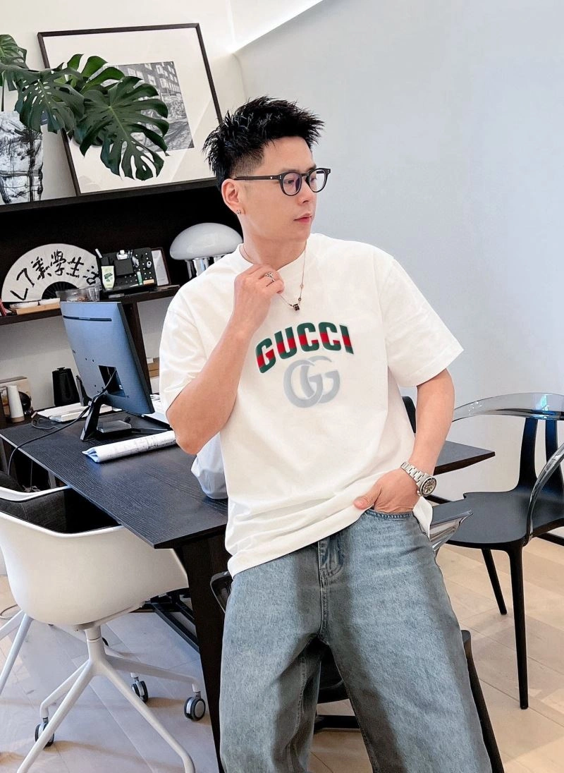 Premium Gucci T-Shirts 126697