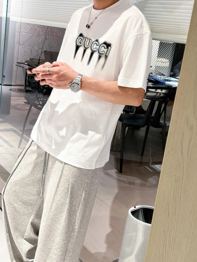 Refined Gucci T-Shirts 126687