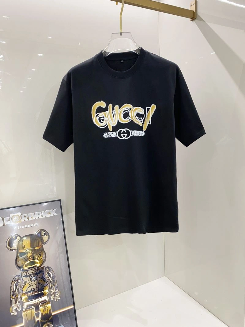 Fashionable Gucci T-Shirts 126675