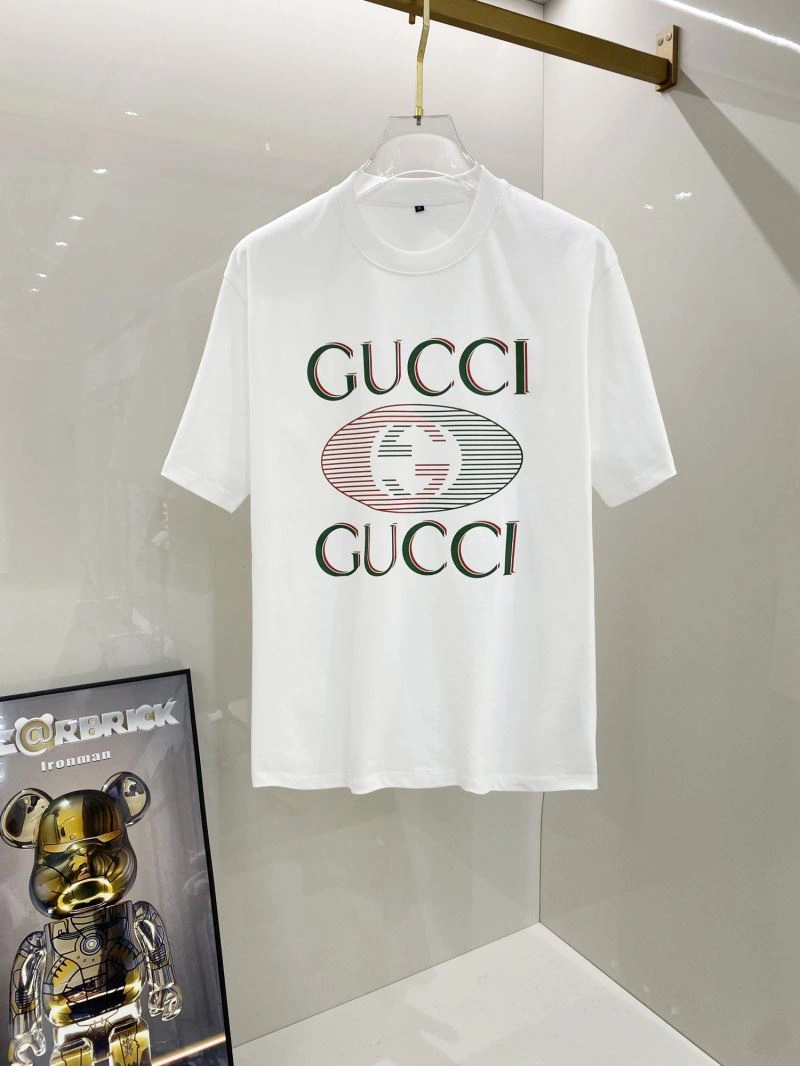 Lightweight Gucci T-Shirts 126671