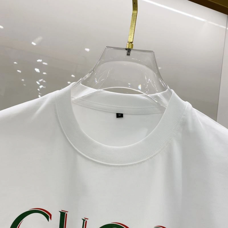 Lightweight Gucci T-Shirts 126671